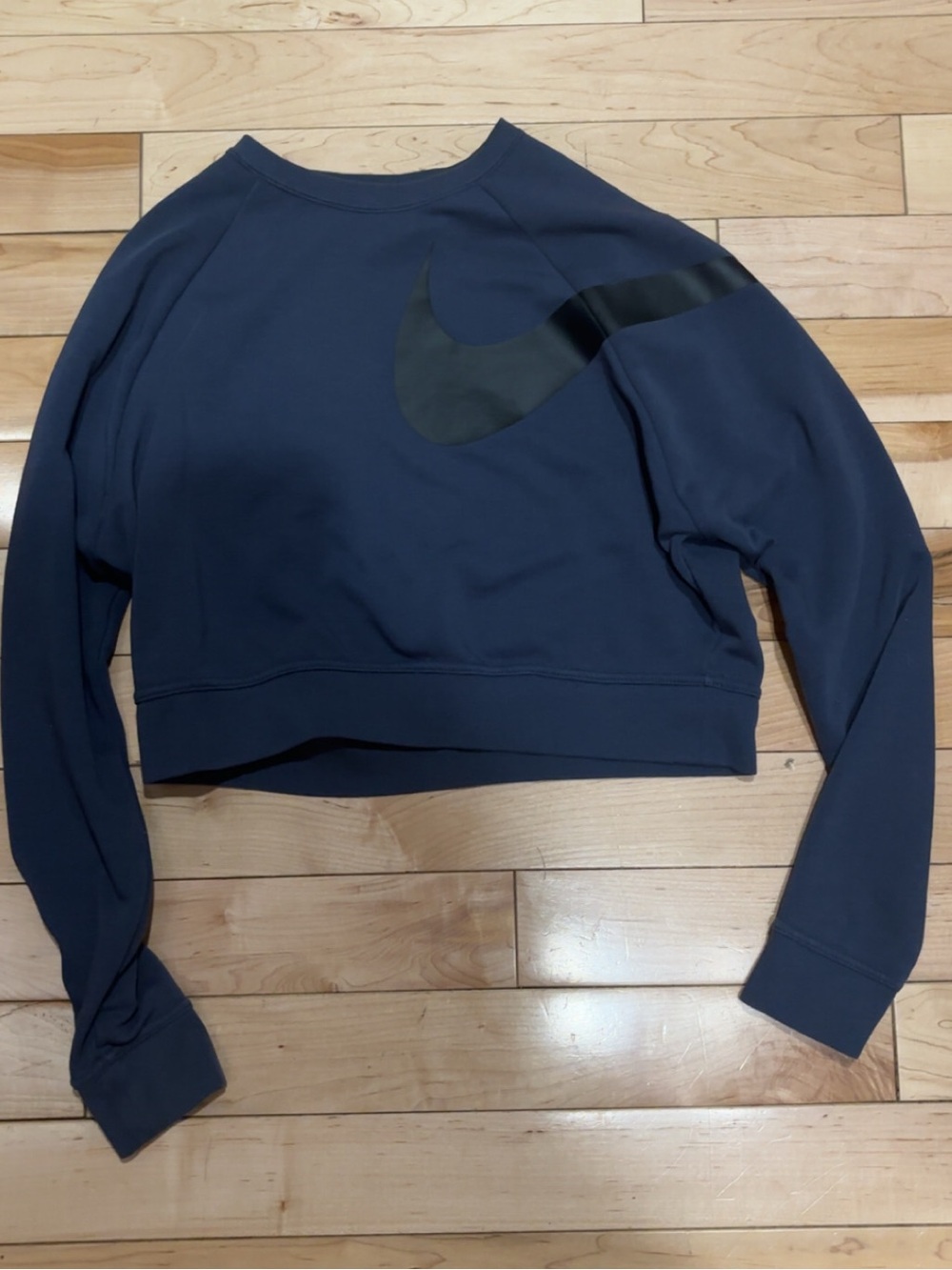 NIKE BLUE CROPPED SWEATSHIRT